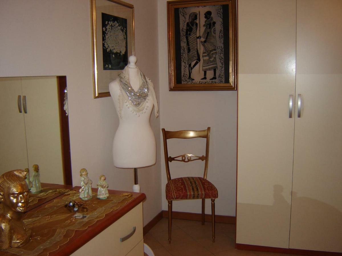 Casa Del Sole Appartamento N° 2 White And Gold Room Gavardo Exterior photo