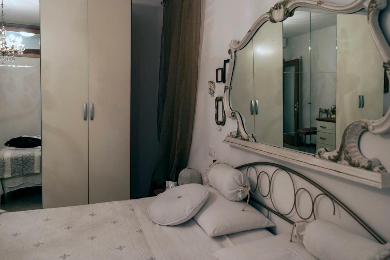 Casa Del Sole Appartamento N° 2 White And Gold Room Gavardo Exterior photo