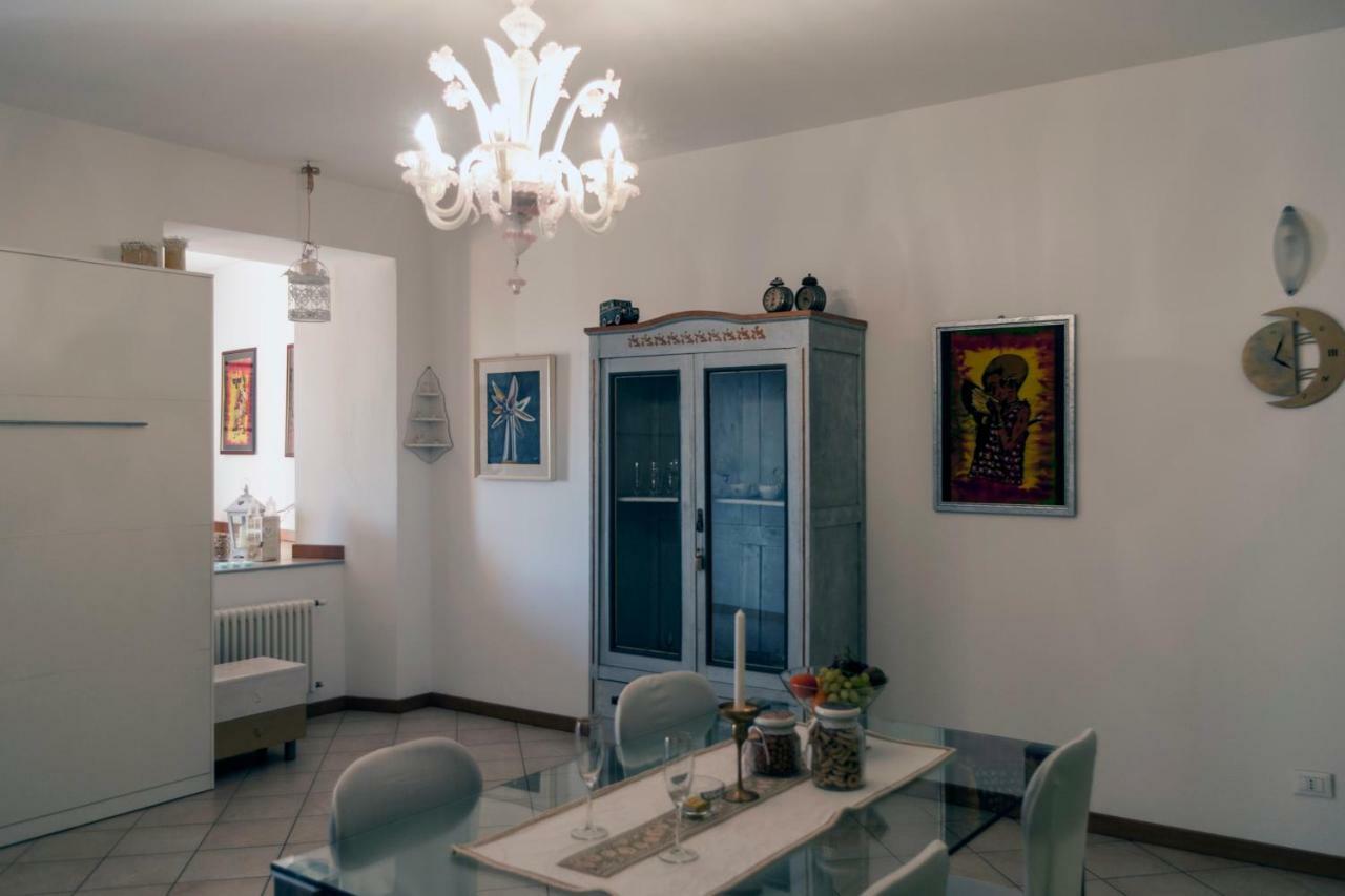 Casa Del Sole Appartamento N° 2 White And Gold Room Gavardo Exterior photo