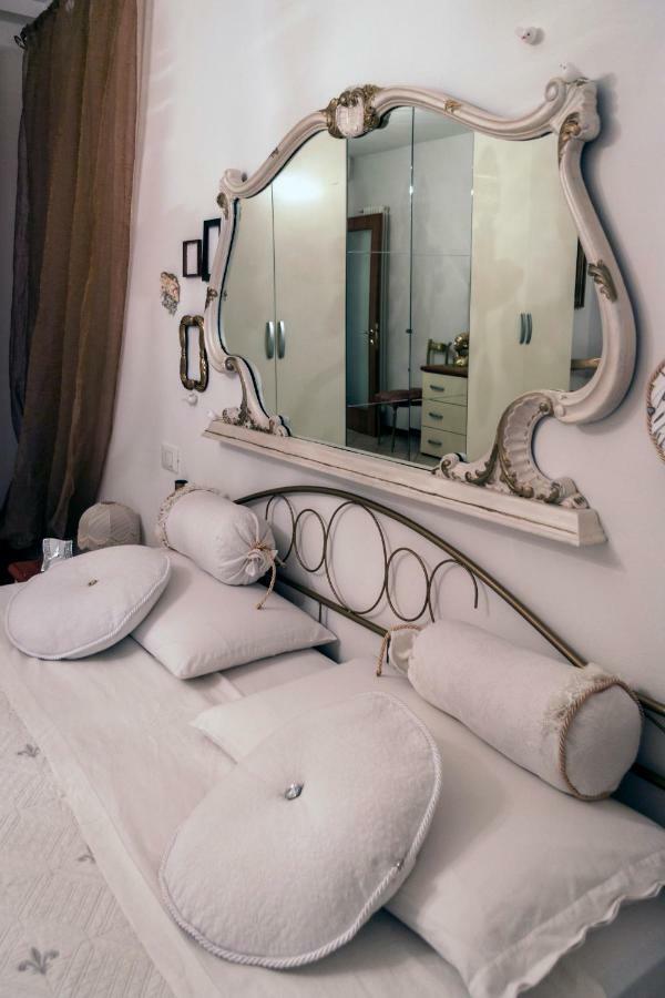 Casa Del Sole Appartamento N° 2 White And Gold Room Gavardo Exterior photo